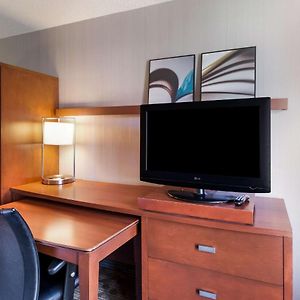 Hearing Accessible Deluxe King